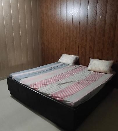 Radha Madhav Apartment Vrindāvan Exterior photo